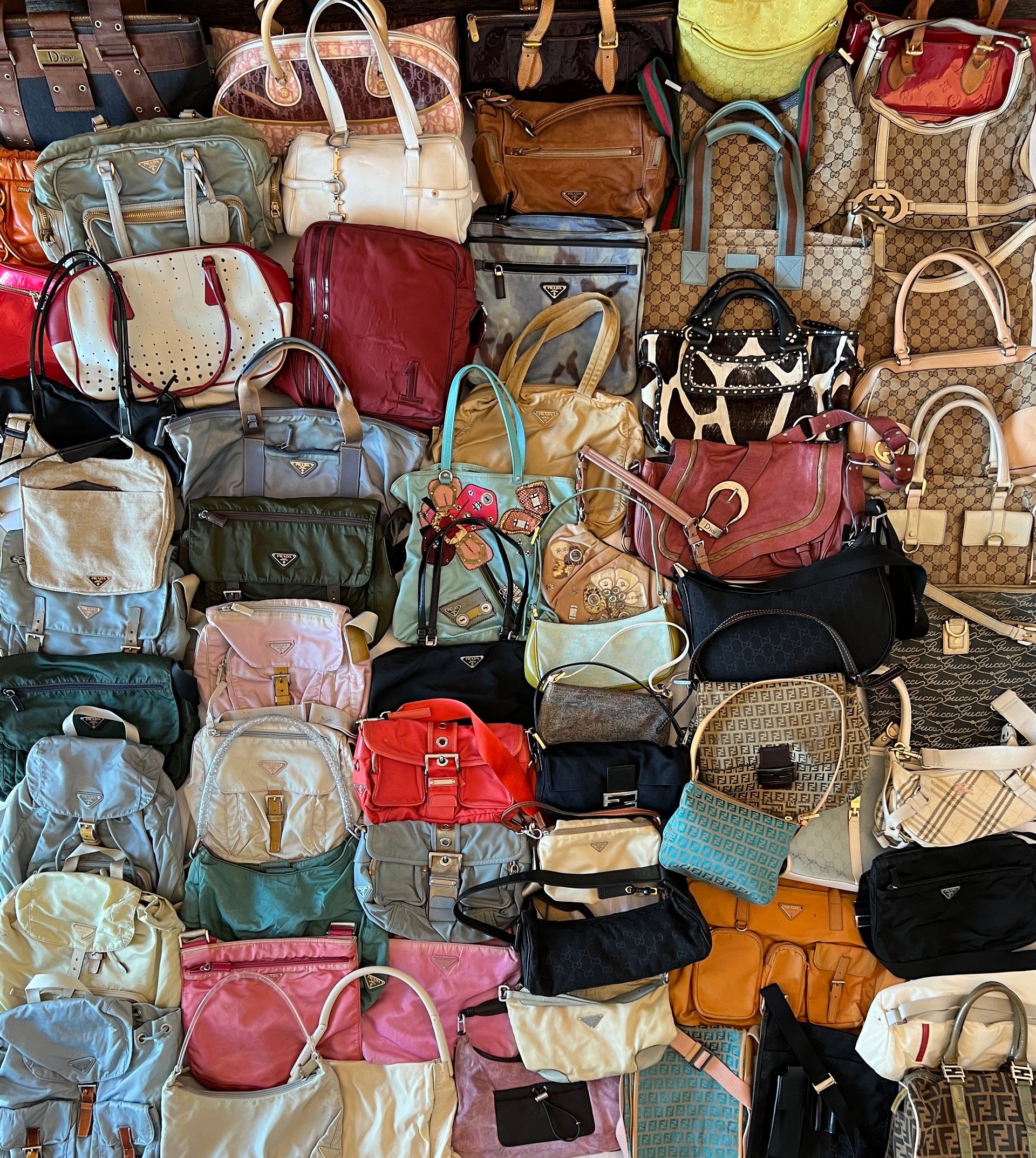 Contact ??? Storeroom Vintage